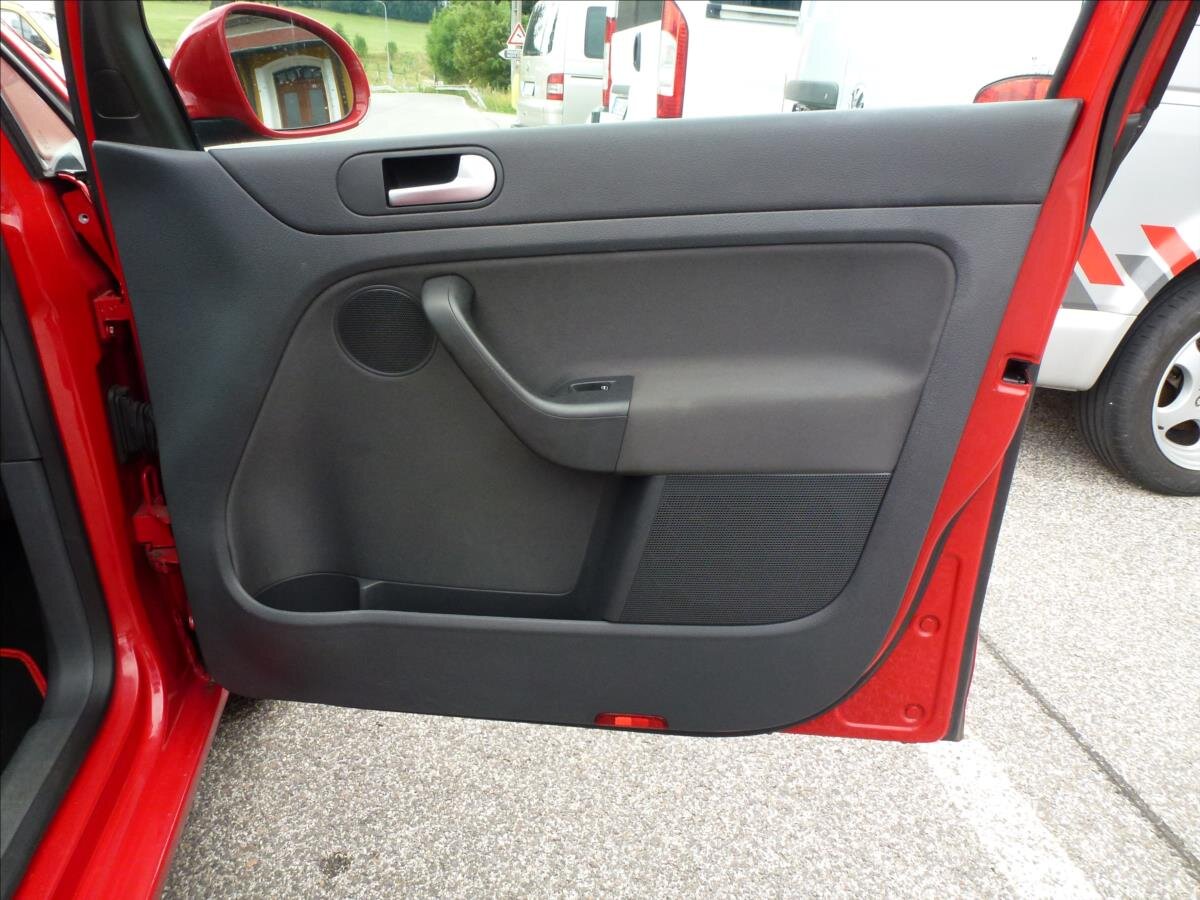 Volkswagen Golf Plus Kombi 1,6 l 85 kw