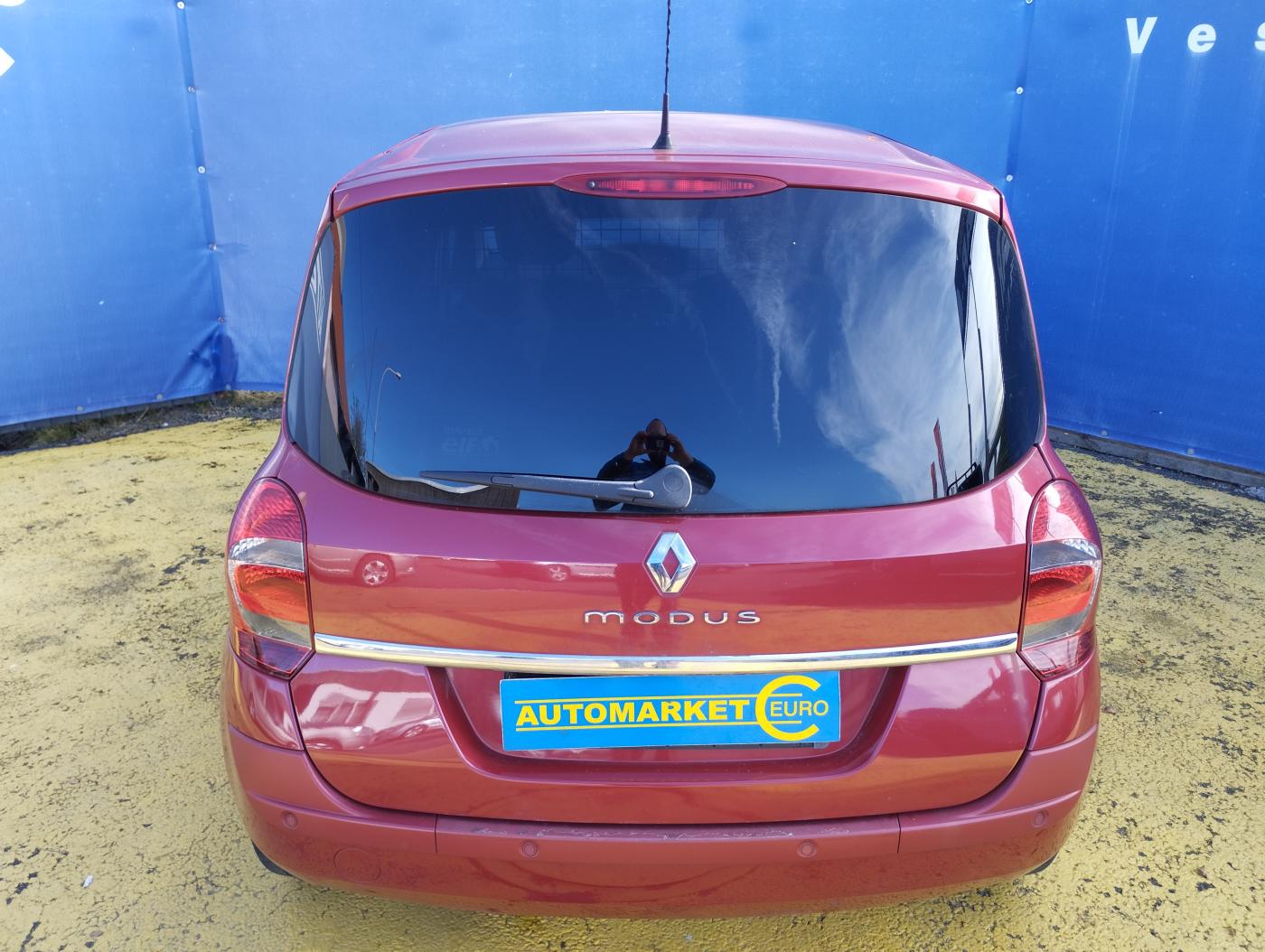 Renault Modus Hatchback 1,1 l 74 kw
