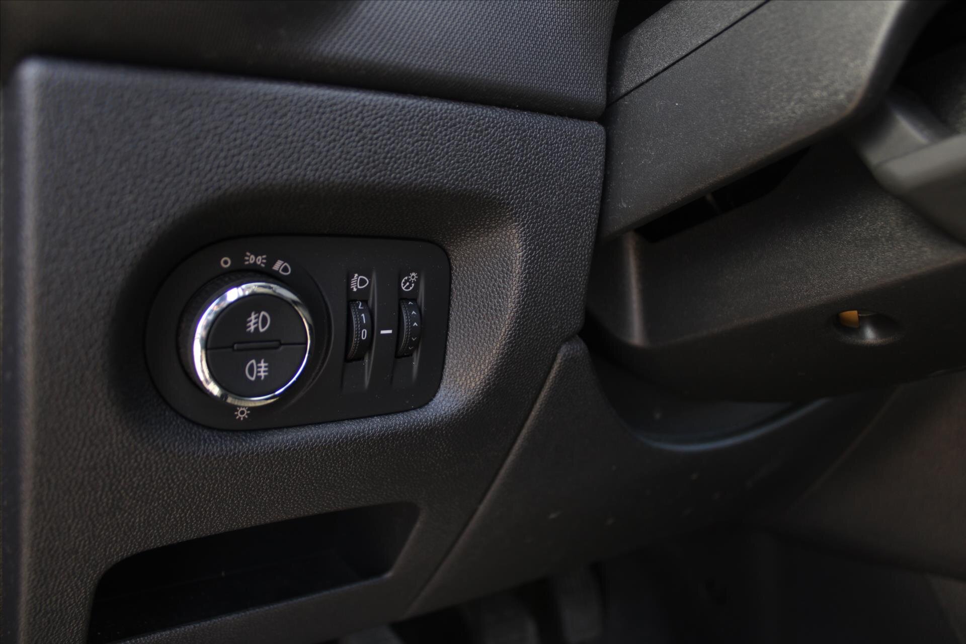 Opel Corsa Hatchback 1,2 l 63 kw