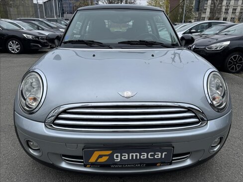 Mini Cooper Hatchback 1,6 l 88 kw