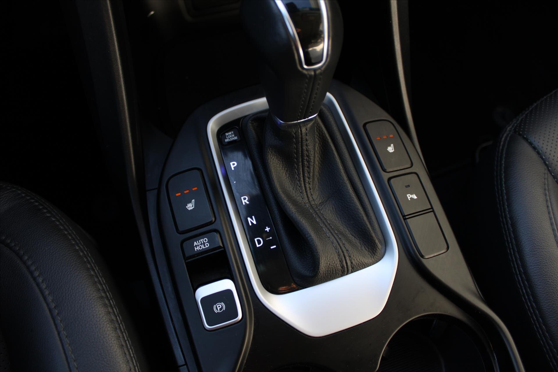 Hyundai Santa Fe SUV / Terénní 2,2 l 147 kw