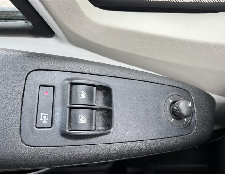 Peugeot Boxer Skříň 2,2 l 96 kw