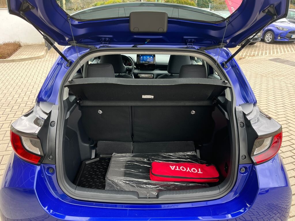 Toyota Yaris Hatchback 1,5 l 68 kw