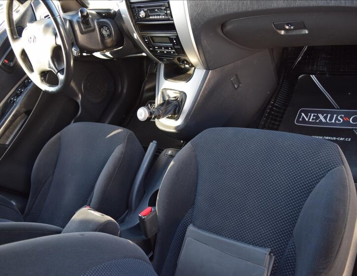 Hyundai Tucson SUV 2,0 l 104 kw