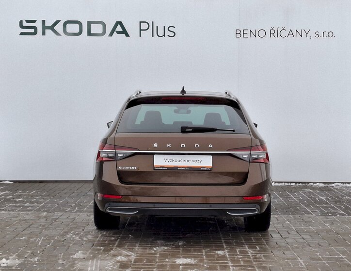 Škoda Superb Kombi 2,0 l 147 kw