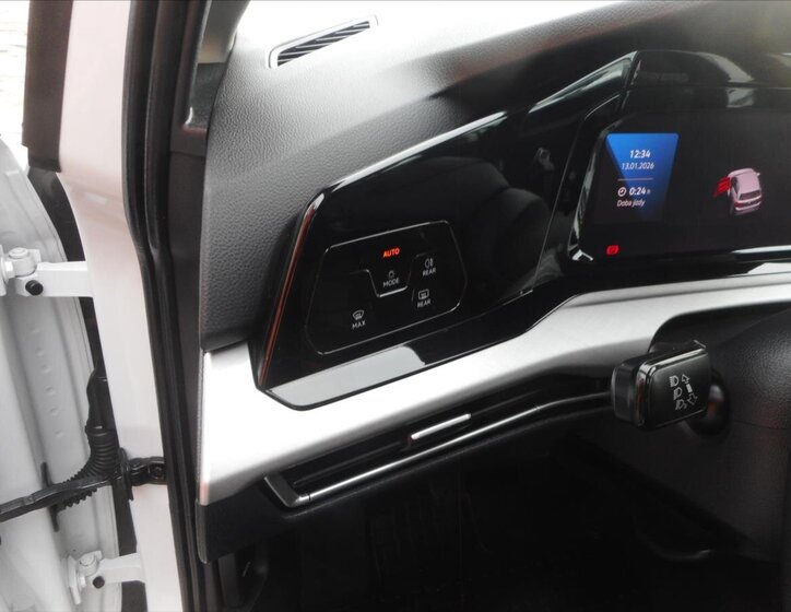 Volkswagen Golf Hatchback 1,5 l 96 kw