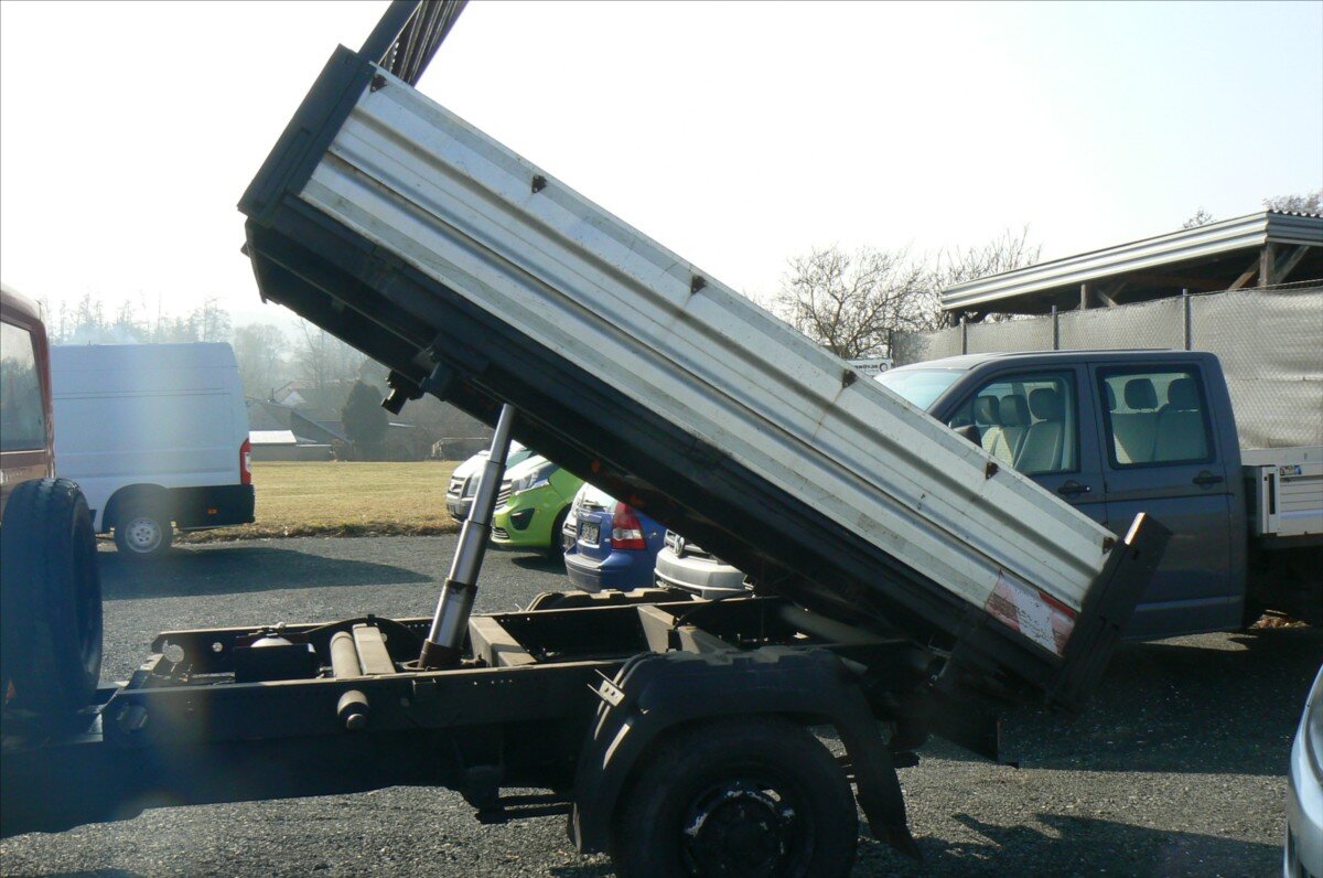 Ford Transit Sklápěč 2,4 l 85 kw