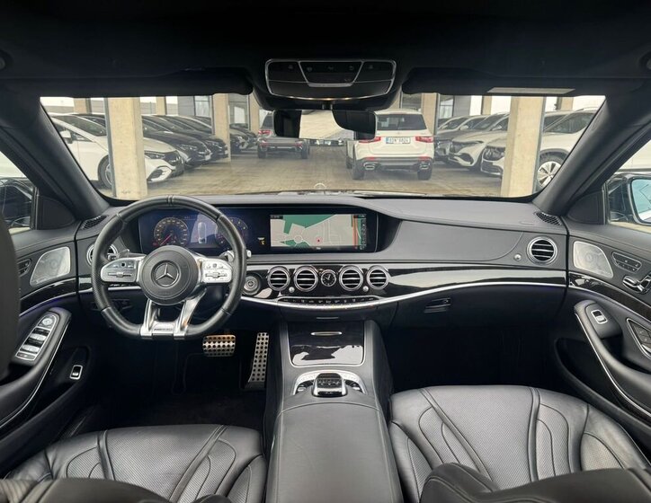 Mercedes-Benz Třídy S Sedan / Limuzína 4,0 l 345 kw