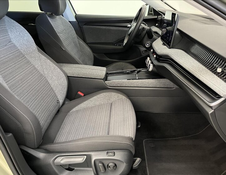 Škoda Superb Kombi 2,0 l 110 kw