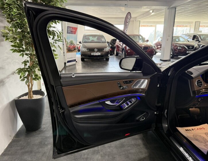 Mercedes-Benz Třídy S Sedan / Limuzína 2,9 l 250 kw