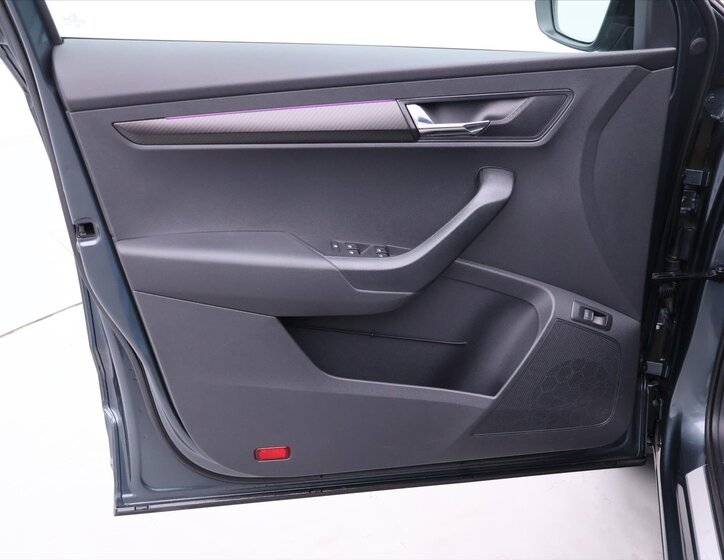 Škoda Karoq SUV / Terénní 2,0 l 140 kw