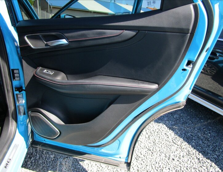 MG HS Hatchback 1,5 l 119 kw