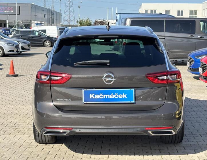Opel Insignia 4