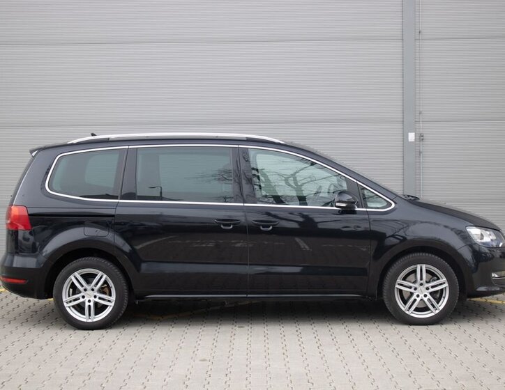 Volkswagen Sharan MPV 2,0 l 103 kw