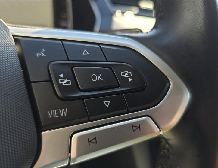 Volkswagen Passat 18