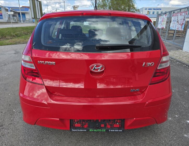 Hyundai i30 Hatchback 1,4 l 77 kw