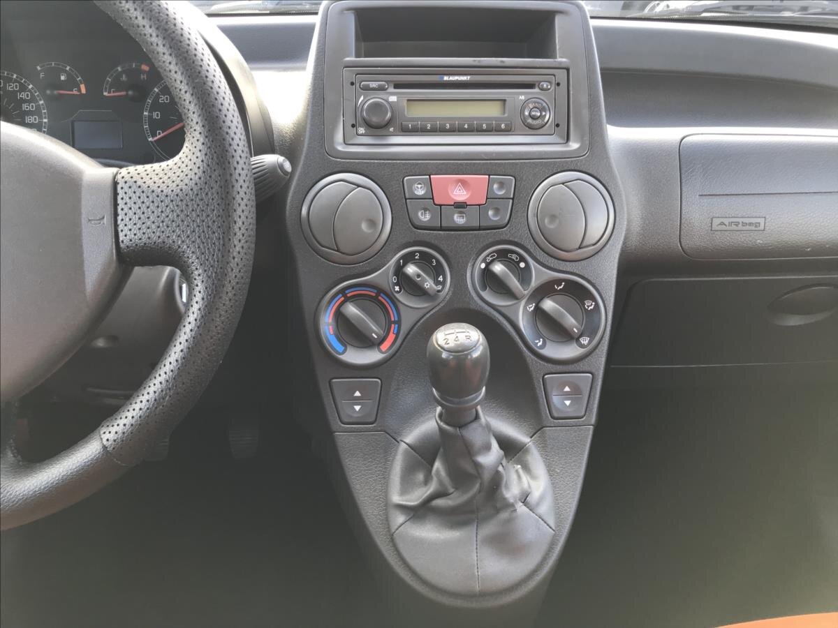 Fiat Panda Hatchback 1,2 l 44 kw