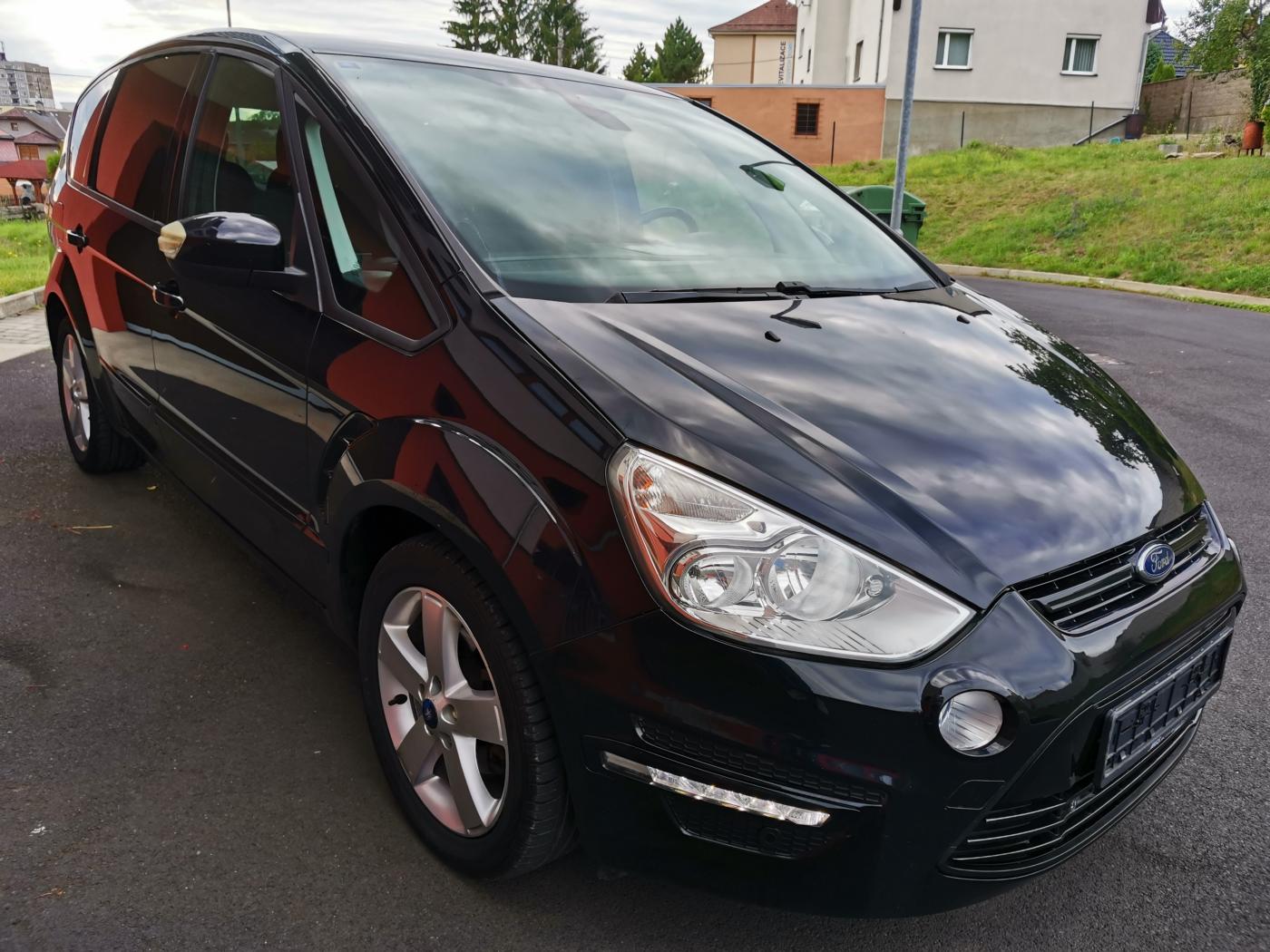 Ford S-MAX