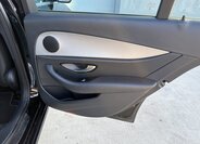 Mercedes-Benz Třídy E Sedan / Limuzína 2,0 l 143 kw