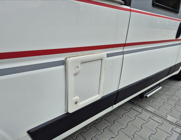 Peugeot Ostatní Ostatní 2,0 l 120 kw