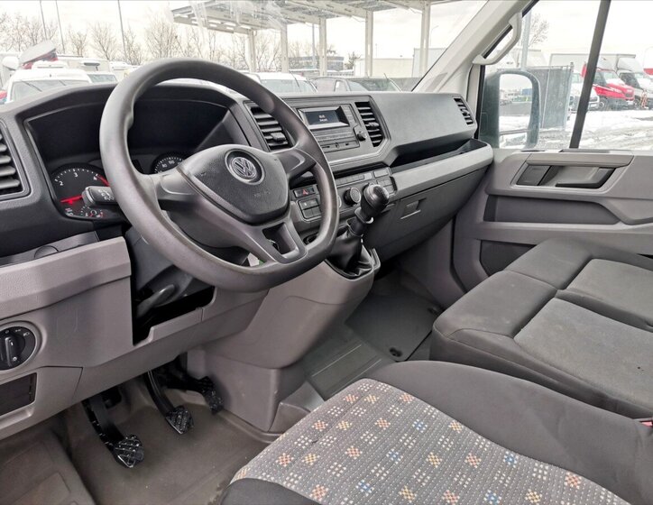Volkswagen Crafter 6