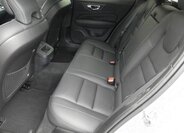 Volvo V60 Kombi 2,0 l 145 kw