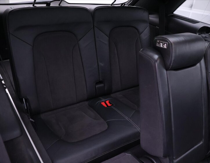 Audi Q7 SUV 3,0 l 176 kw
