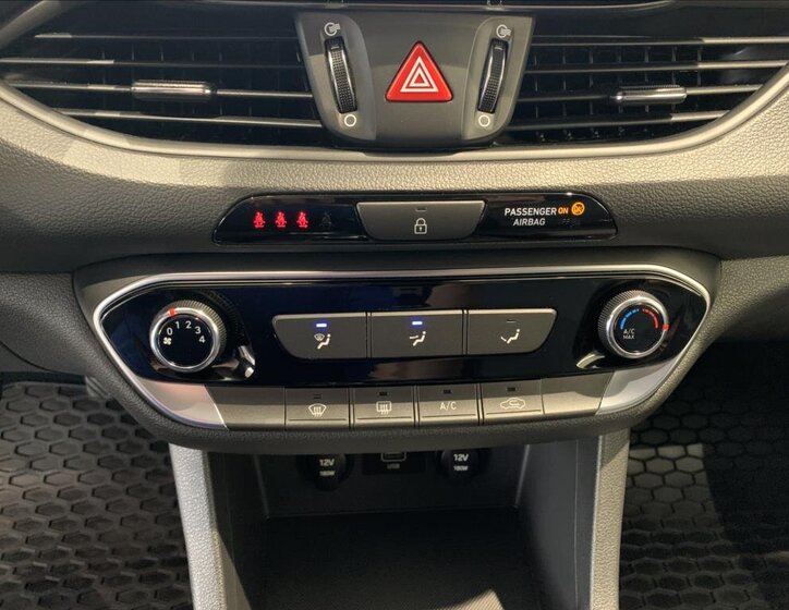 Hyundai i30 Kombi 1,5 l 80 kw