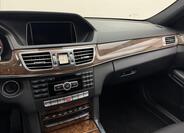 Mercedes-Benz Třídy E 18