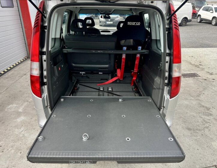 Mercedes-Benz Vaneo MPV 1,7 l 67 kw