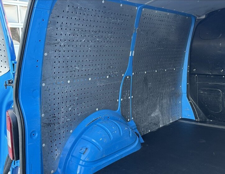 Volkswagen Transporter Ostatní 2,0 l 103 kw