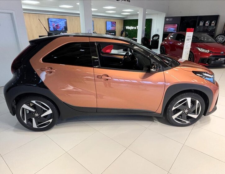 Toyota Aygo Hatchback 1,5 l 85 kw