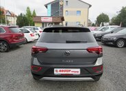 Volkswagen T-Roc SUV / Terénní 2,0 l 110 kw