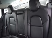 Tesla Model 3 Sedan 0,0 366 kw