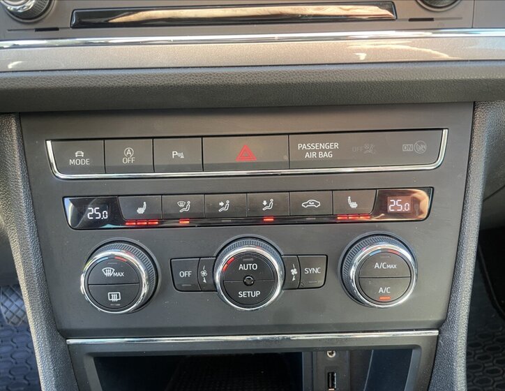 Seat Leon Kombi 2,0 l 135 kw