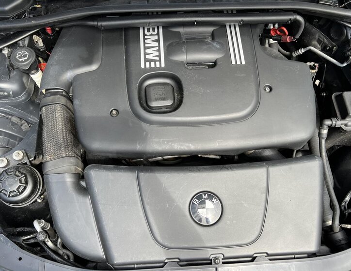 BMW Řada 3 Kombi 2,0 l 120 kw