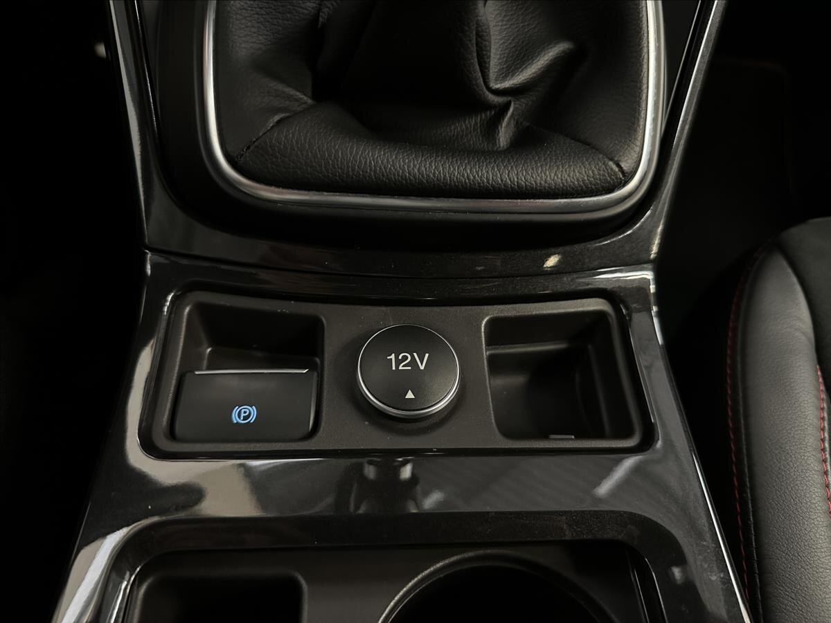 Ford Kuga SUV 1,5 l 110 kw