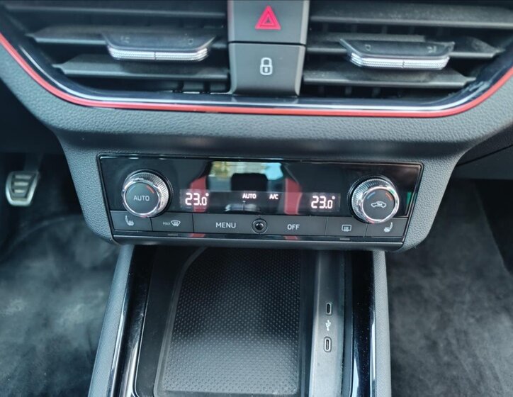 Škoda Scala Hatchback 1,5 l 110 kw