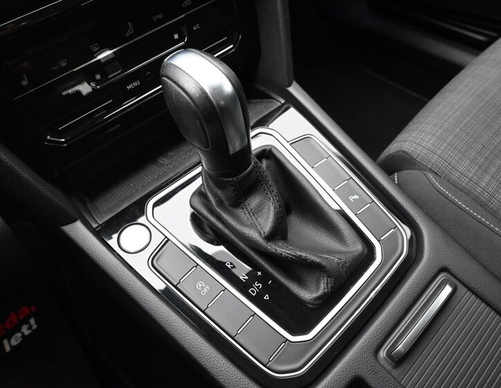 Volkswagen Passat Kombi 2,0 l 110 kw