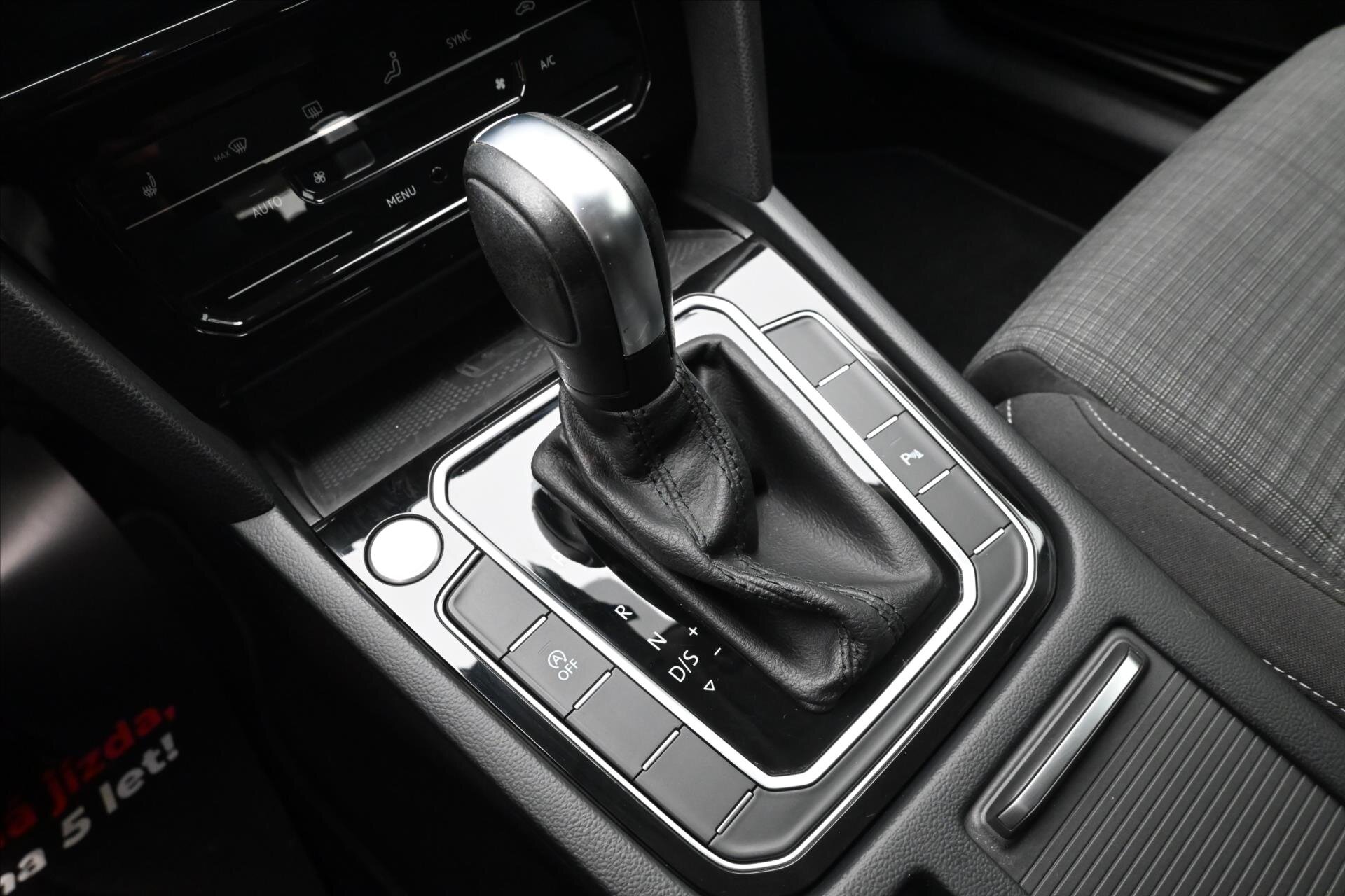 Volkswagen Passat Kombi 2,0 l 110 kw