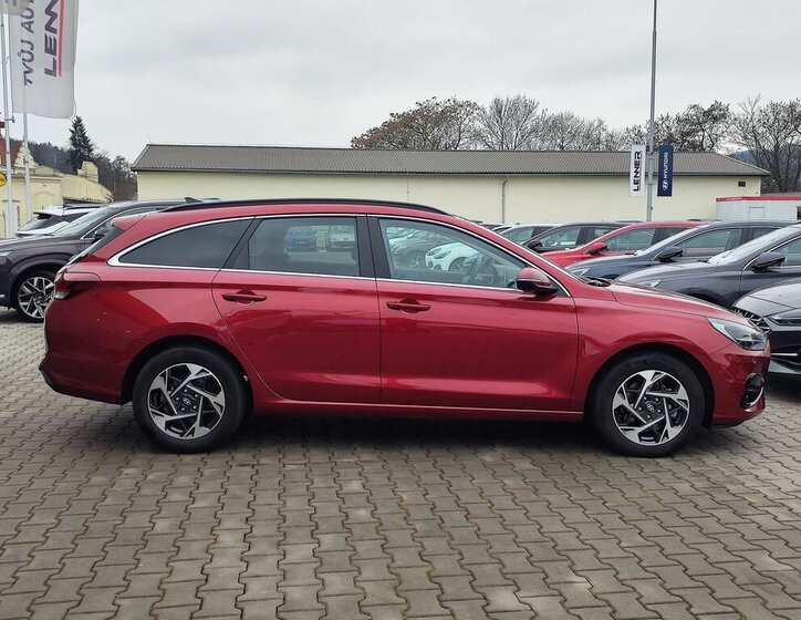 Hyundai i30 Kombi 1,5 l 103 kw