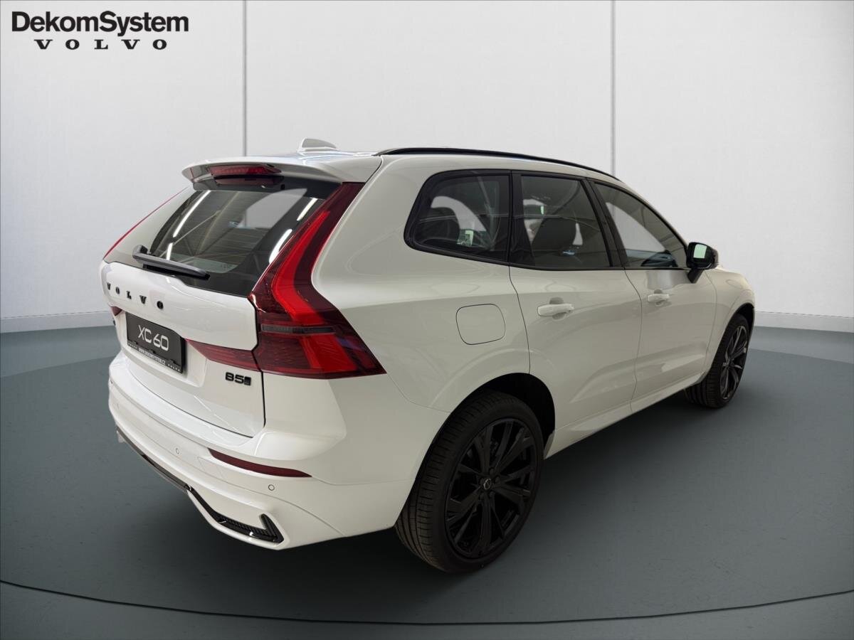 Volvo XC60 SUV / Terénní 2,0 l 184 kw