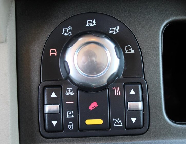 Land Rover Discovery SUV / Terénní 3,0 l 155 kw