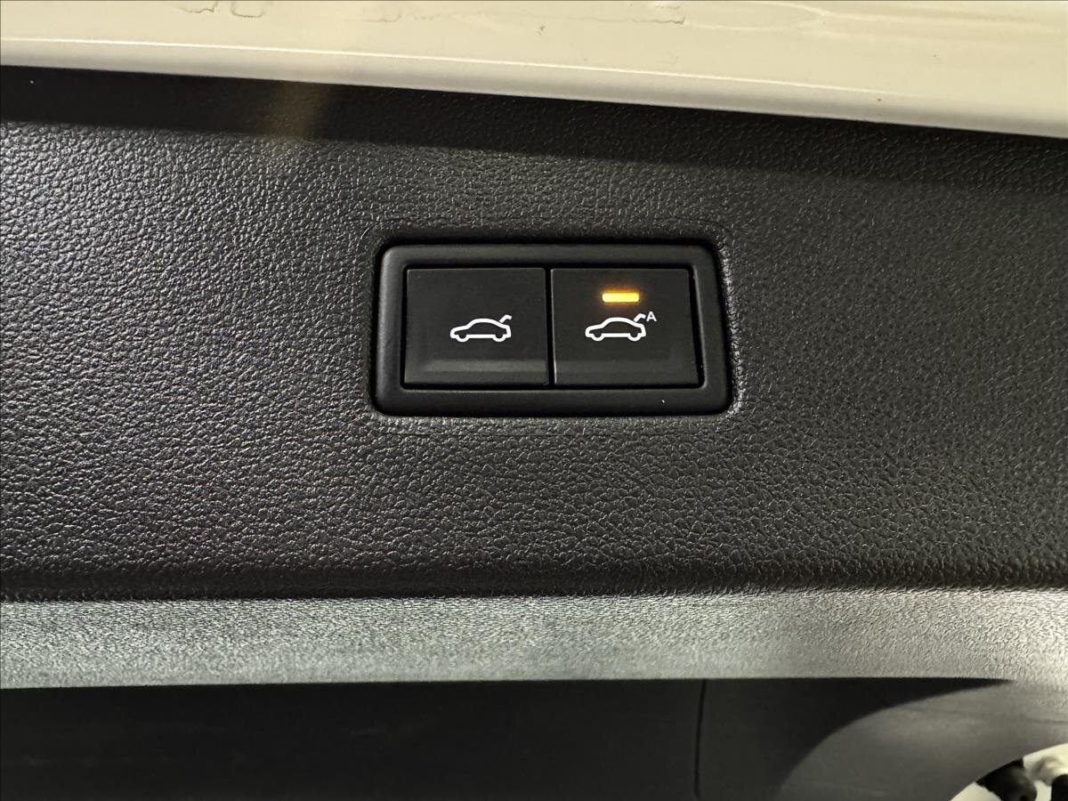 Volkswagen Tiguan Allspace SUV / Terénní 2,0 l 140 kw