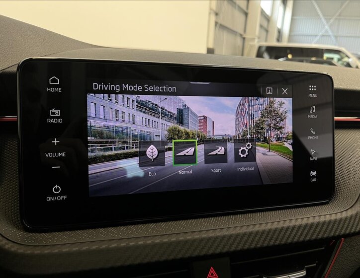 Škoda Kamiq SUV 1,5 l 110 kw