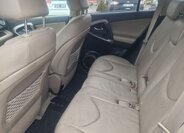 Toyota RAV4 SUV 2,2 l 130 kw