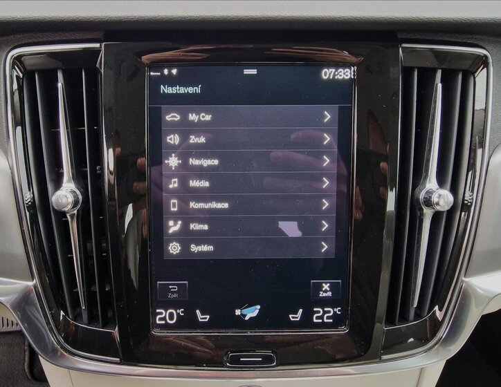 Volvo V90 Kombi 2,0 l 140 kw