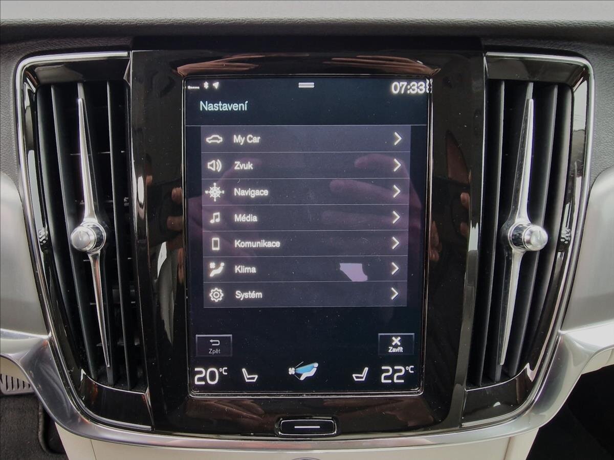 Volvo V90 Kombi 2,0 l 140 kw