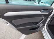Volkswagen Passat Kombi 1,4 l 115 kw