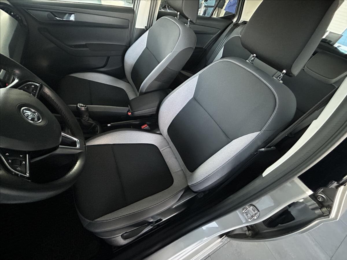 Škoda Fabia Hatchback 1,2 l 66 kw